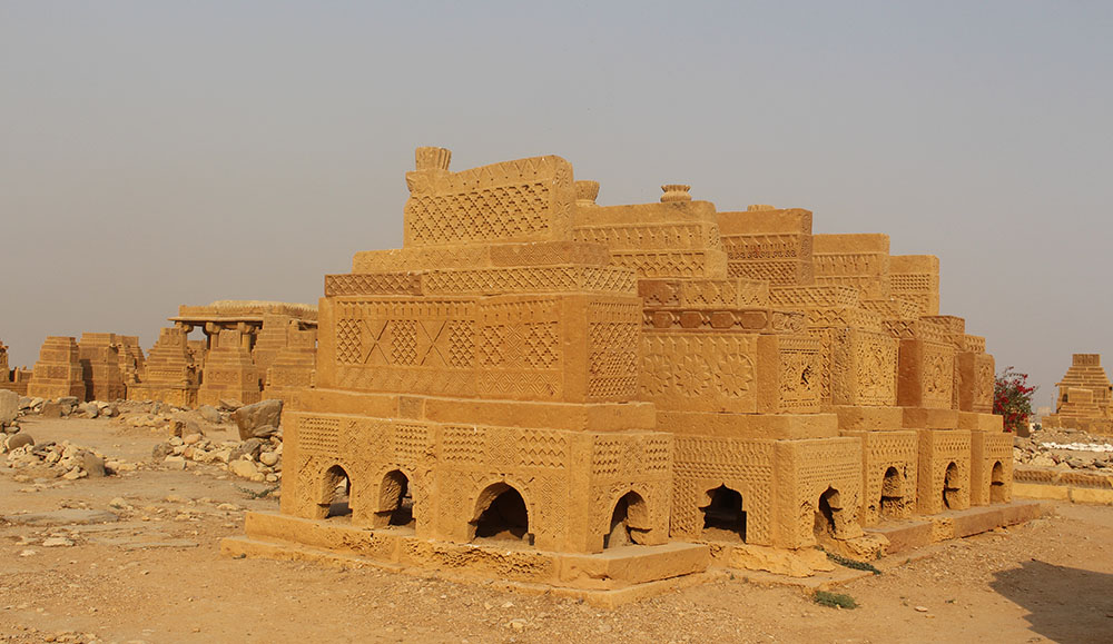 Brief Day Plan: Chaukhandi Tombs