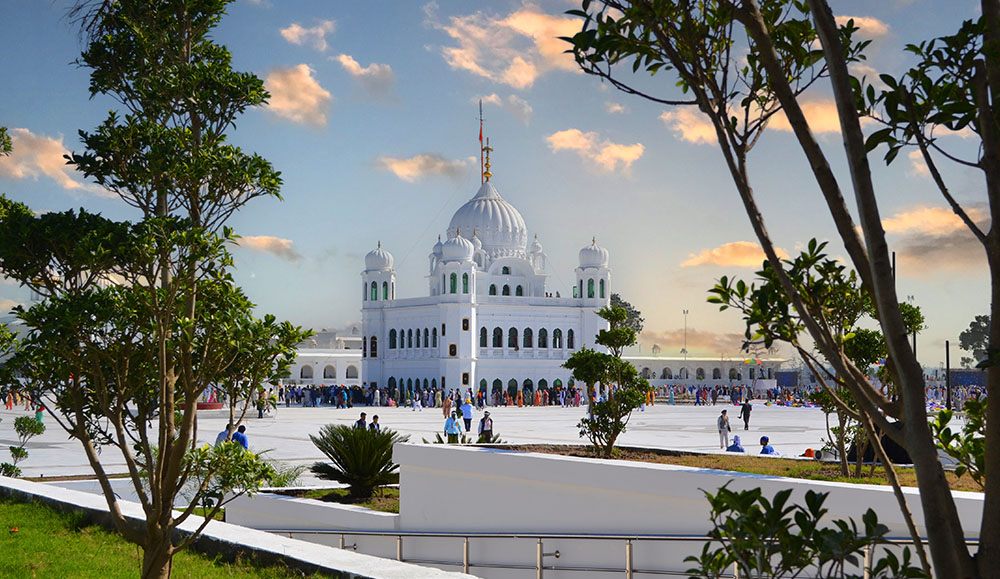 Day Tour Plan: Kartarpur Sahib from Lahore