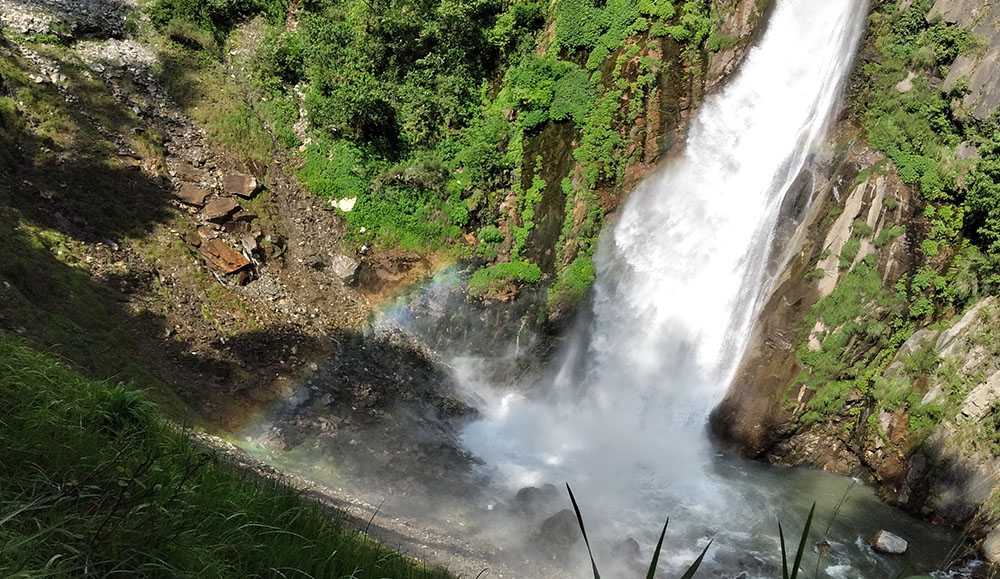 Day excursion to Cham Waterfall from Muzaffarabad