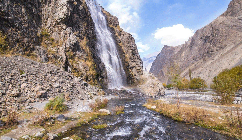 Day Excursion To Manthoka Waterfall (from Skardu)